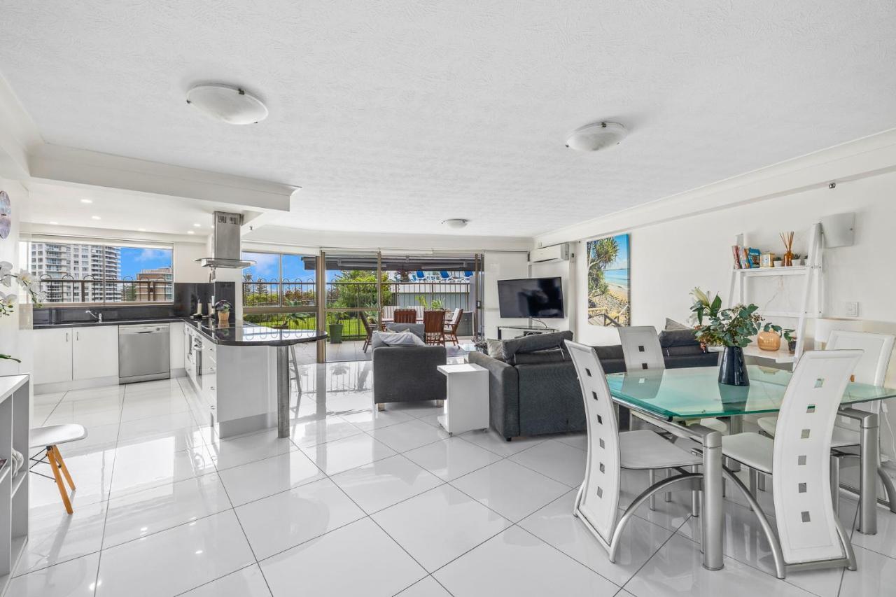 Gemini Court Holiday Apartments Gold Coast Esterno foto